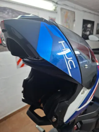 Casco de moto MODULAR  HJC blanco, azul y rojo