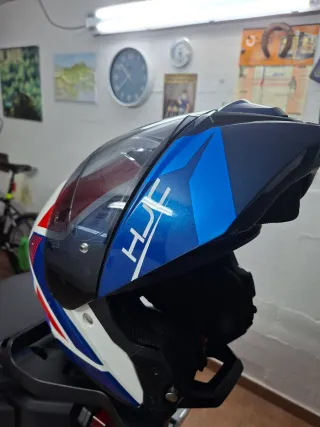 Casco de moto MODULAR  HJC blanco, azul y rojo