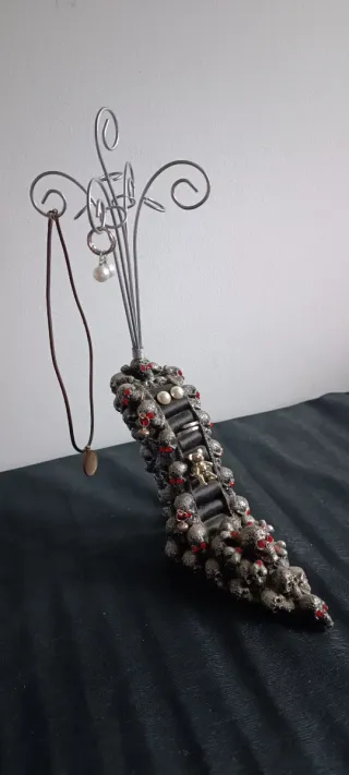 Joyero zapato tacón adornado