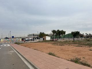 Terreno en venta en Rafelbuñol/Rafelbunyol