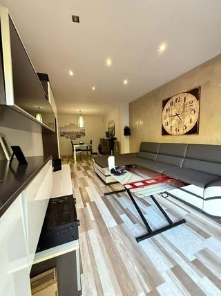 Piso en venta en Montigalà -Sant Crist en Badalona