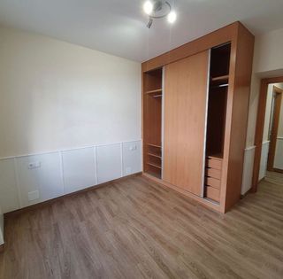 Casa adosada en venta en Tomelloso