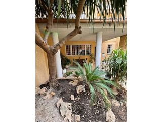 Chalet en venta en Alcantarilla