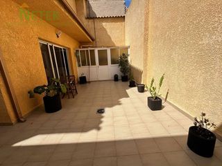 Chalet en venta en Alcantarilla