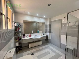 Chalet en venta en Alcantarilla