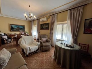 Chalet en venta en Tomelloso