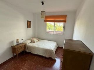 Piso en alquiler en Gamarra - La Trinidad en Málaga