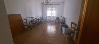 Chalet en venta en Tomelloso