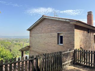 Chalet en venta en Vilanova del Vallès