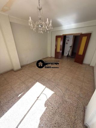 Piso en venta en Hospital - Parque sur en Albacete