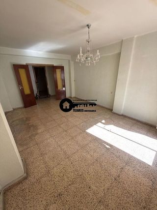 Piso en venta en Hospital - Parque sur en Albacete