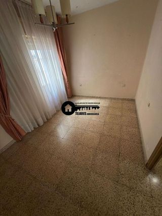 Piso en venta en Hospital - Parque sur en Albacete