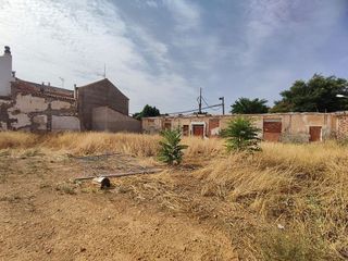 Terreno en venta en Manzanares