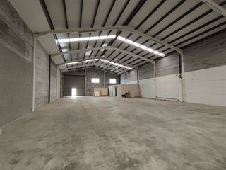 Nave industrial en venta en Tomelloso