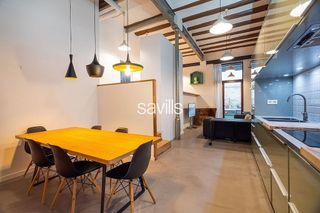 Piso en venta en El Raval en Barcelona
