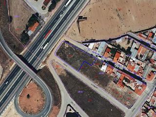 Terreno en venta en Manzanares