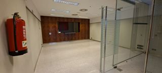 Local comercial en alquiler en Tomelloso