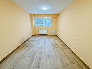 Piso en venta en Delicias en Valladolid