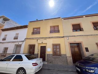 Casa pareada en venta en Tomelloso