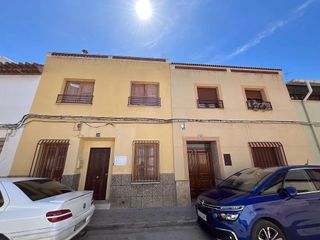 Casa pareada en venta en Tomelloso