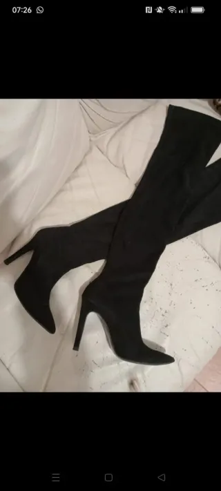 Stivali scamosciati neri alti made in italy