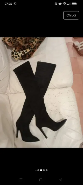 Stivali scamosciati neri alti made in italy