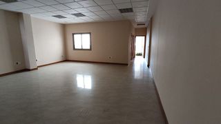 Local comercial en venta en Almadén