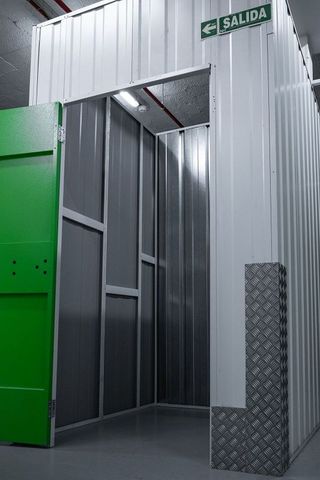 Trastero en alquiler en Riera Alta - Llatí en Santa Coloma de Gramanet