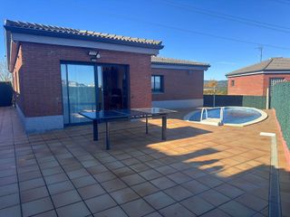 Chalet en venta en Masquefa