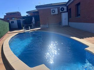 Chalet en venta en Masquefa