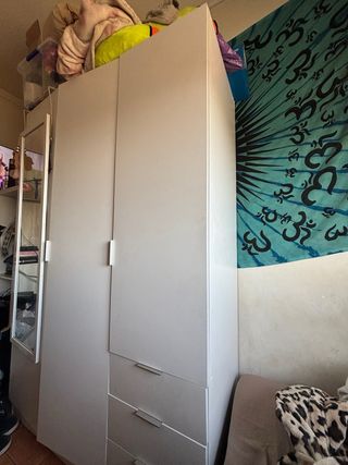 Armario blanco 3 puertas