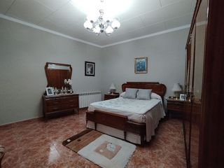 Chalet en venta en Tomelloso