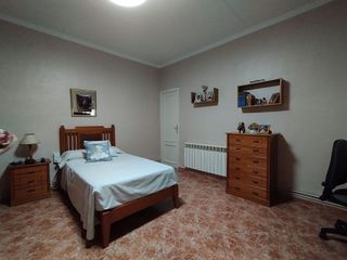 Chalet en venta en Tomelloso