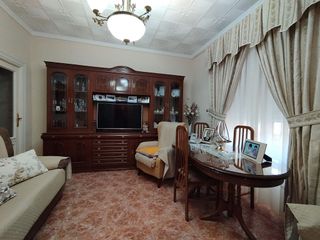 Chalet en venta en Tomelloso