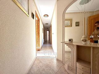 Casa adosada en venta en Carolinas Bajas en Alicante