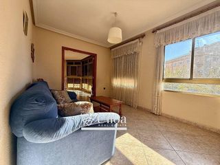 Casa adosada en venta en Carolinas Bajas en Alicante