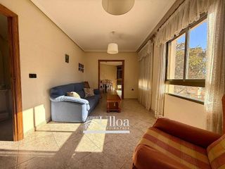 Casa adosada en venta en Carolinas Bajas en Alicante