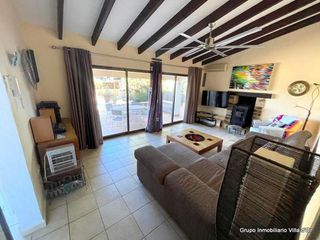 Chalet en venta en El Montgó en Dénia