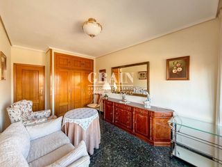 Piso en venta en Villacerrada - Centro en Albacete
