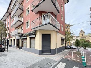 Local comercial en venta en Zumarraga