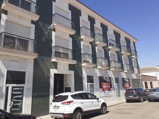 Local comercial en venta en Manzanares