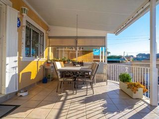 Chalet en venta en La Siesta - El Salado - Torreta en Torrevieja