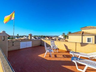 Chalet en venta en La Siesta - El Salado - Torreta en Torrevieja