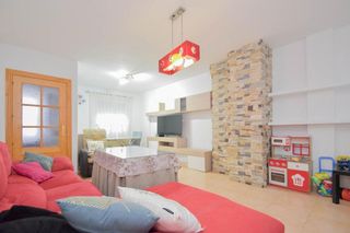 Casa adosada en venta en Alfacar