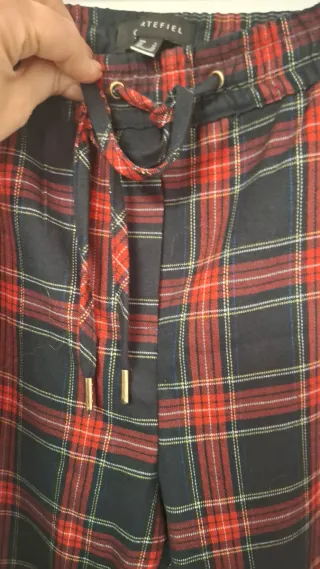 Pantalón cuadros cintura elástica