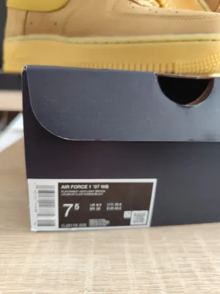 Nike Air Force 1 Marrones y Amarillas