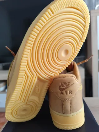 Nike Air Force 1 Marrones y Amarillas
