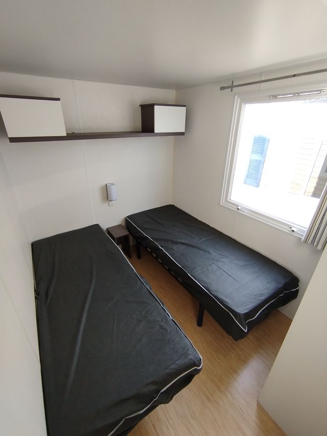 Mobil home de 8.5 x 4