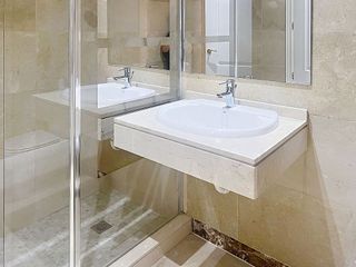 Piso en venta en La Duquesa en Manilva