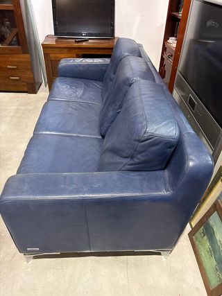 SOFÁ DE PIEL
